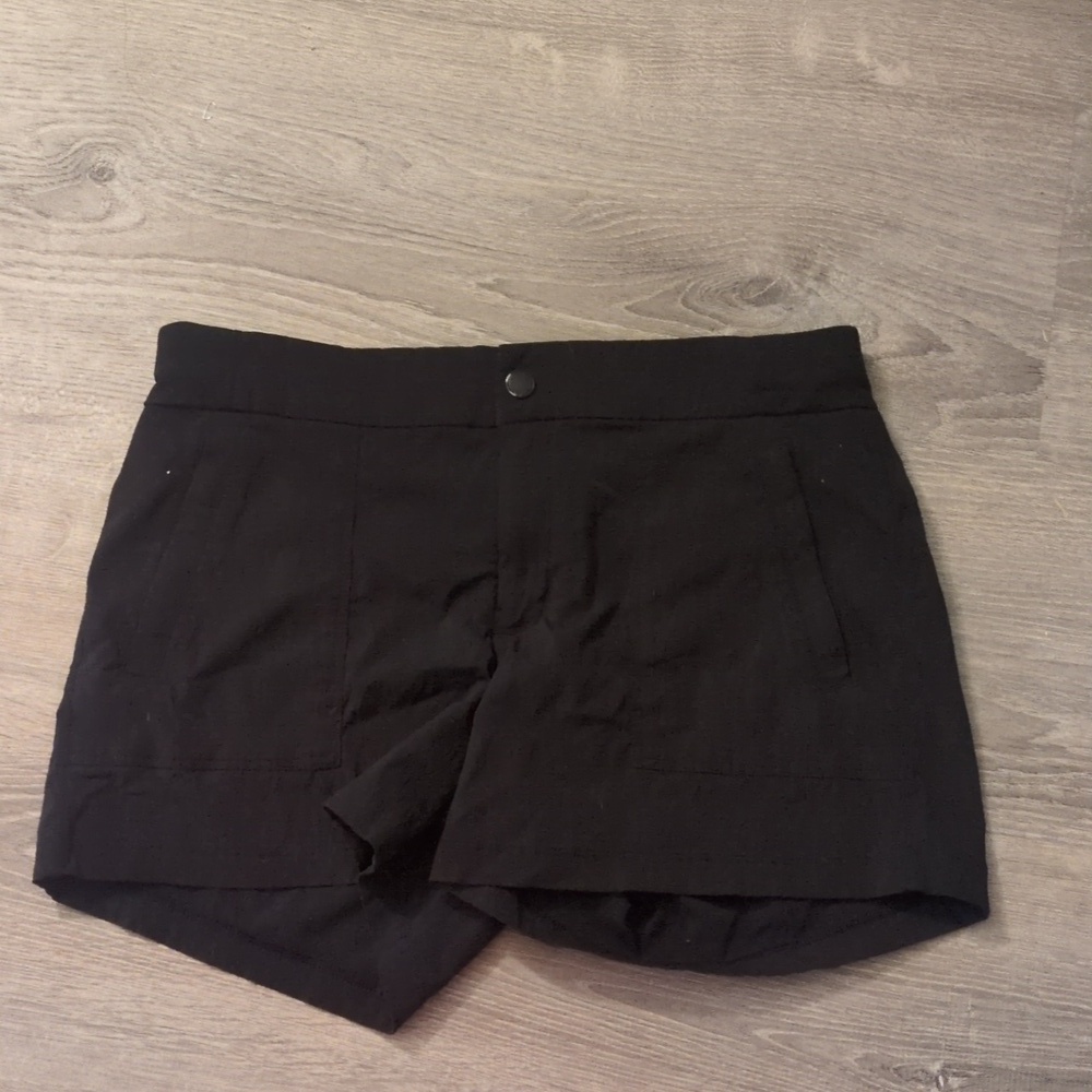 Athleta Black Trekkie Shorts Size 12